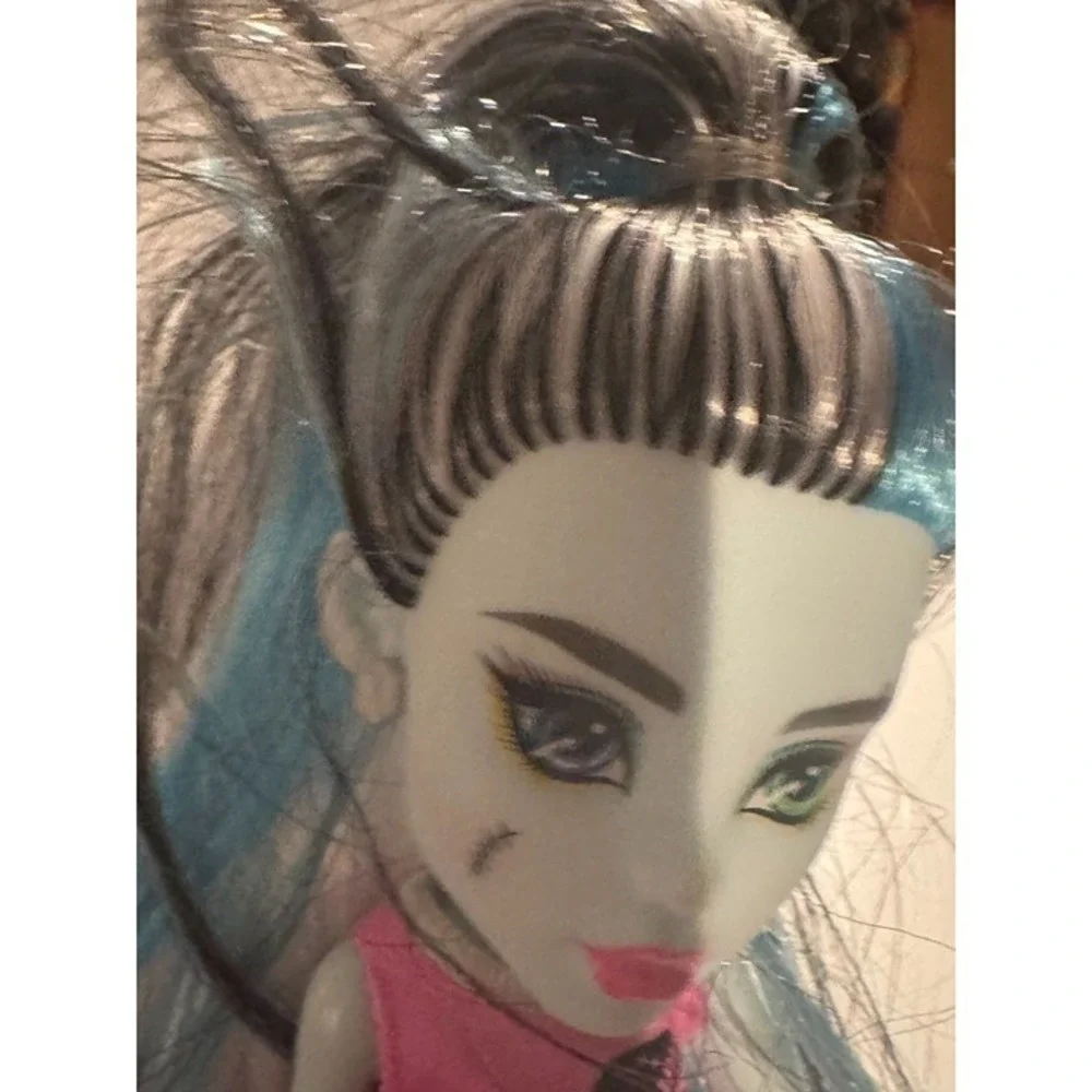 Monster High Frankie‎ Stein Creepover 